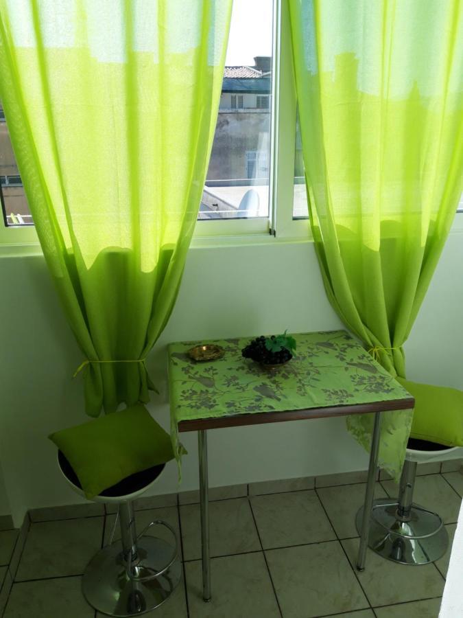 Rooms And Apartment Stambuk II Spalato Esterno foto
